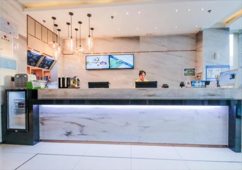 Cheng Shi Bian Jie Jiu Dian Nan Jing Nan Zhan Sheng Tai Lu Di Tie Zhan Dian Hotel in Nanjing