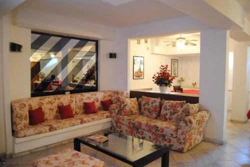 Villa Axa Hotel in Lazio