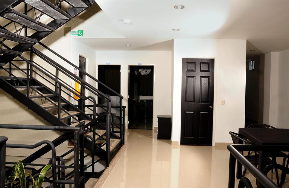 Hotel Aussie koala Hotel in Armenia