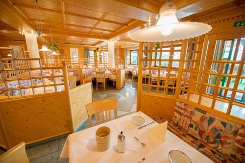 Hotel Garni Doris Hotel in Kastelruth