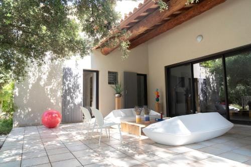 La maison de Brigitte Hotel in L'Isle-sur-la-Sorgue