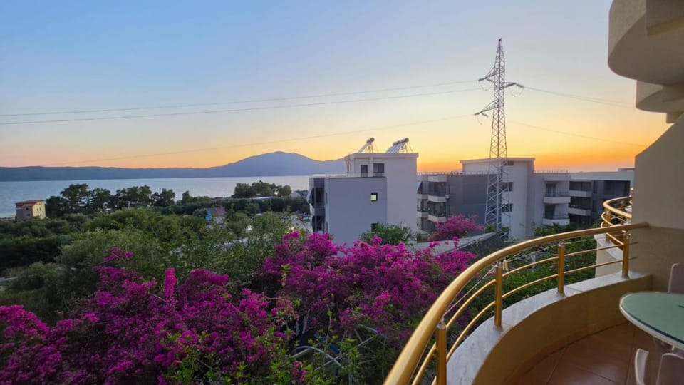 Hotel Sirena Hotel in Vlorë County, Albania