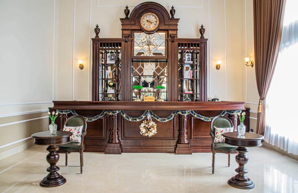Executive lounge
