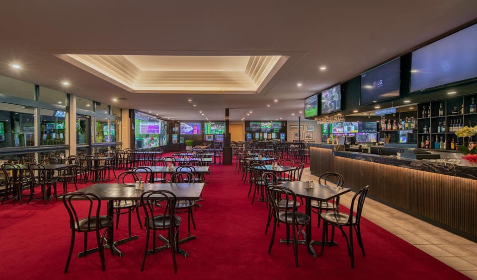 Bar/lounge