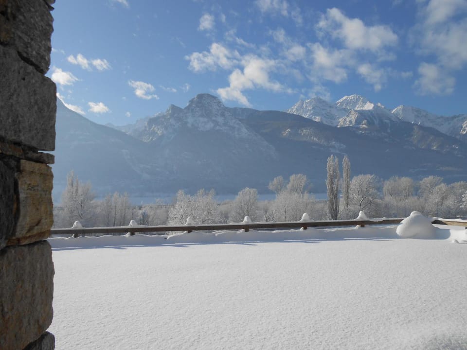 Affittacamere Les Noyers Hotel in Aosta Valley, Italy