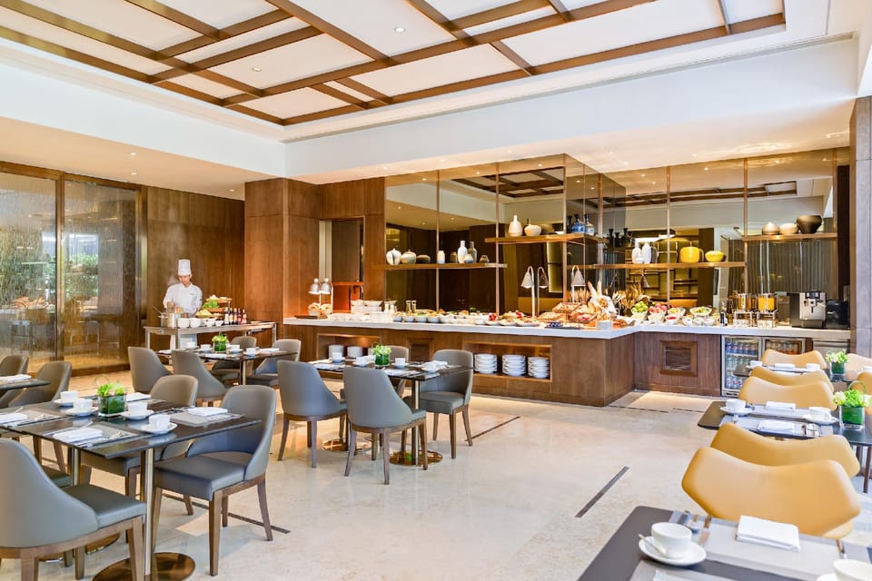 Marriott Executive Apartments Hangzhou Yuhang Hotel in Hangzhou