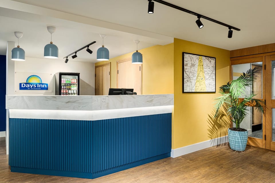 Days Inn by Wyndham Chesterfield Tibshelf Hotel in North East Derbyshire District