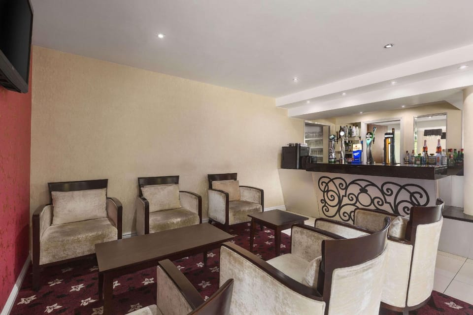Bar/lounge