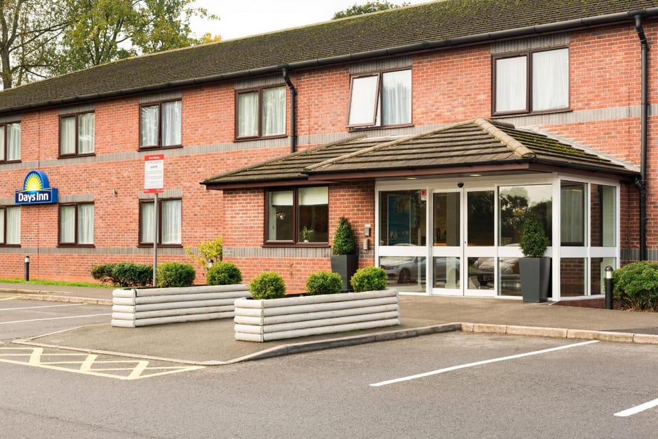Days Inn by Wyndham Corley NEC M6 Hotel in North Warwickshire District