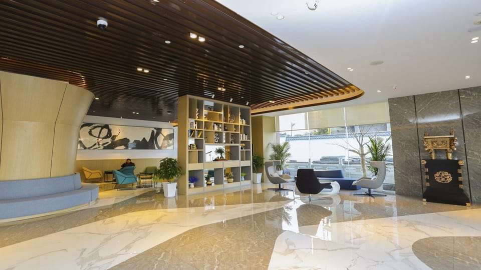 Holiday Inn Express Linyi Riverside By IHG Hotel in Jiangsu