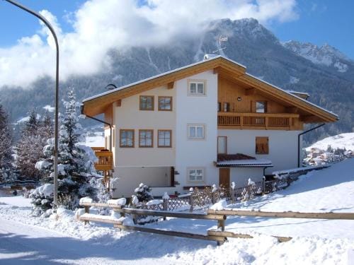 Garni Sayonara Hotel in Moena
