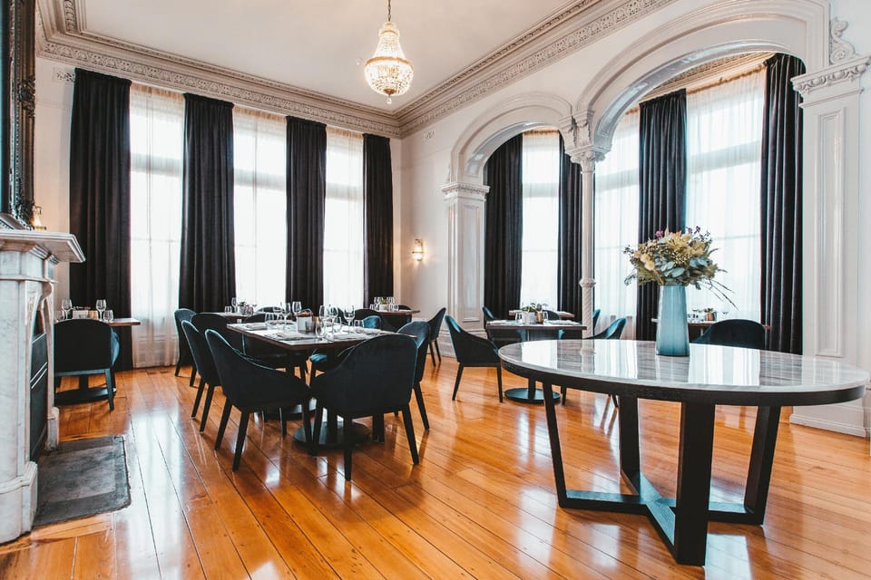 Maylands Lodge  Hotel in Tasmania