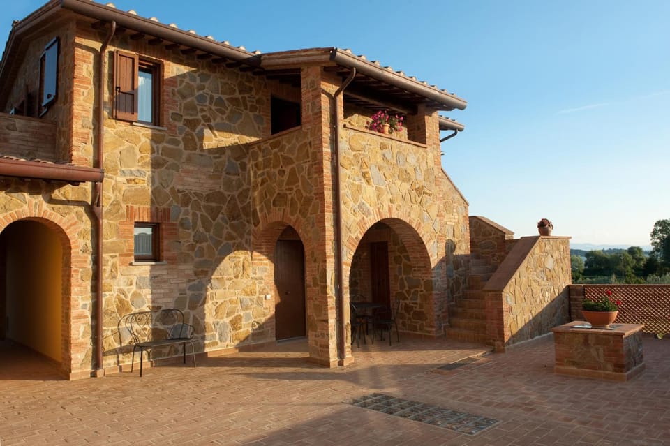 Il Borgo sul Lago Hotel in Umbria