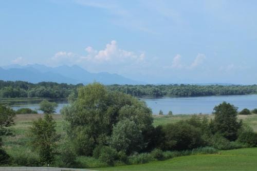 Haus Chiemseeblick Hotel in Salzburgerland