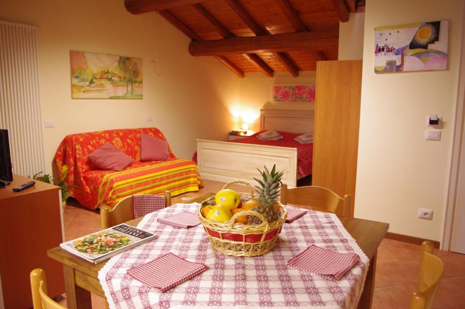 Agriturismo La Casa Del Mandorlo Hotel in Province of Brescia