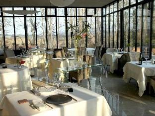 Le Chateau De La Dame Blanche Hotel in Switzerland