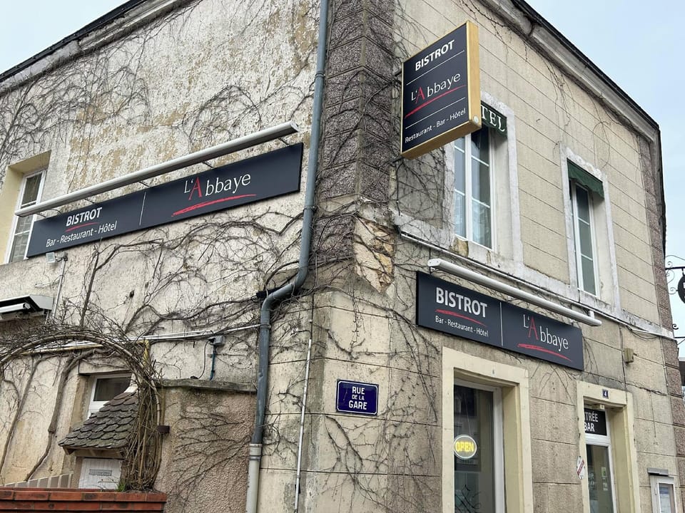 Bistrot de L'abbaye Hotel in Centre-Val de Loire