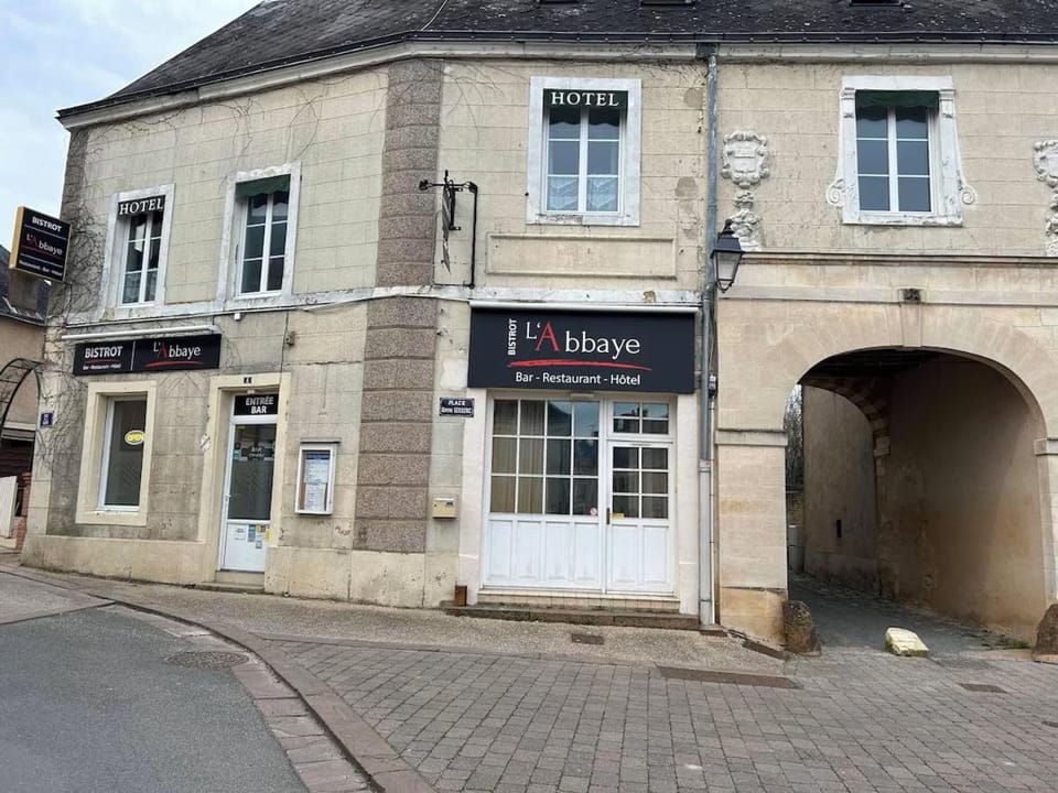 Bistrot de L'abbaye Hotel in Centre-Val de Loire