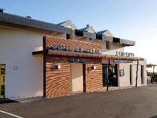 Logis Hotel Du Large Rest. L'Archipel Hotel in Plougonvelin