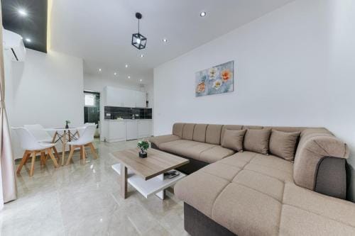 Lux DAM Apartments Hotel in Ulcinj Municipality