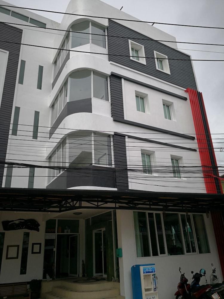 Shanmen Art House Apartment hotel in Patong