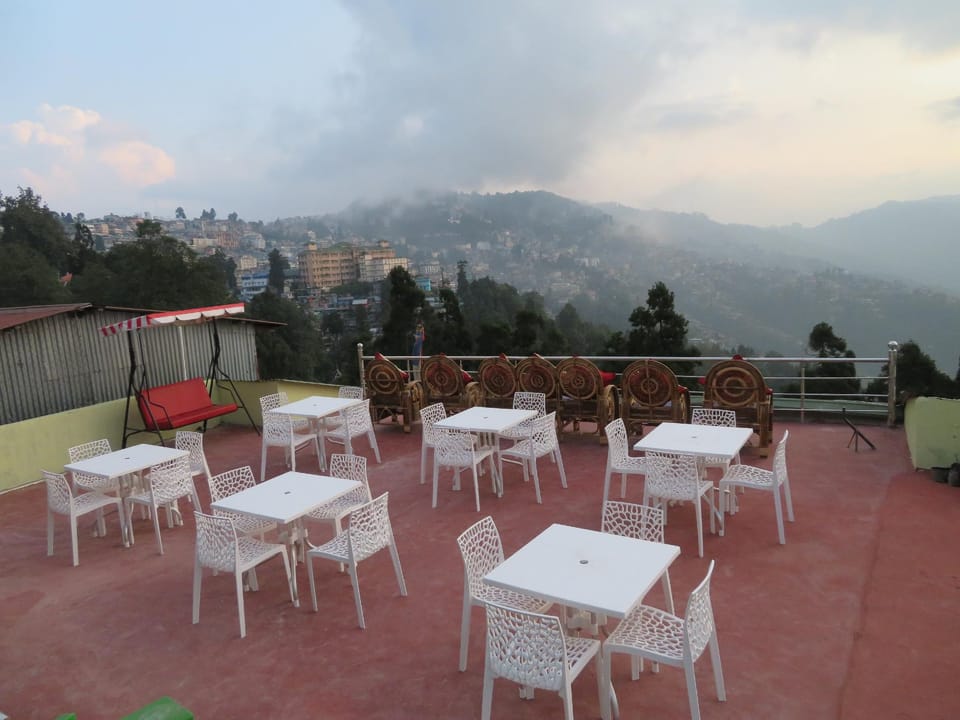 HOTEL PINE TOUCH RETREAT Hotel in Darjeeling
