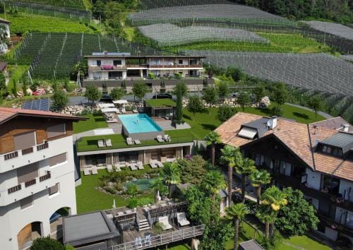 Hotel Zirmerhof & Residence Hotel in Trentino-South Tyrol
