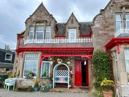 Tigh Na Mara Guest House Rosemarkie- breakfast optional Hotel in Scotland