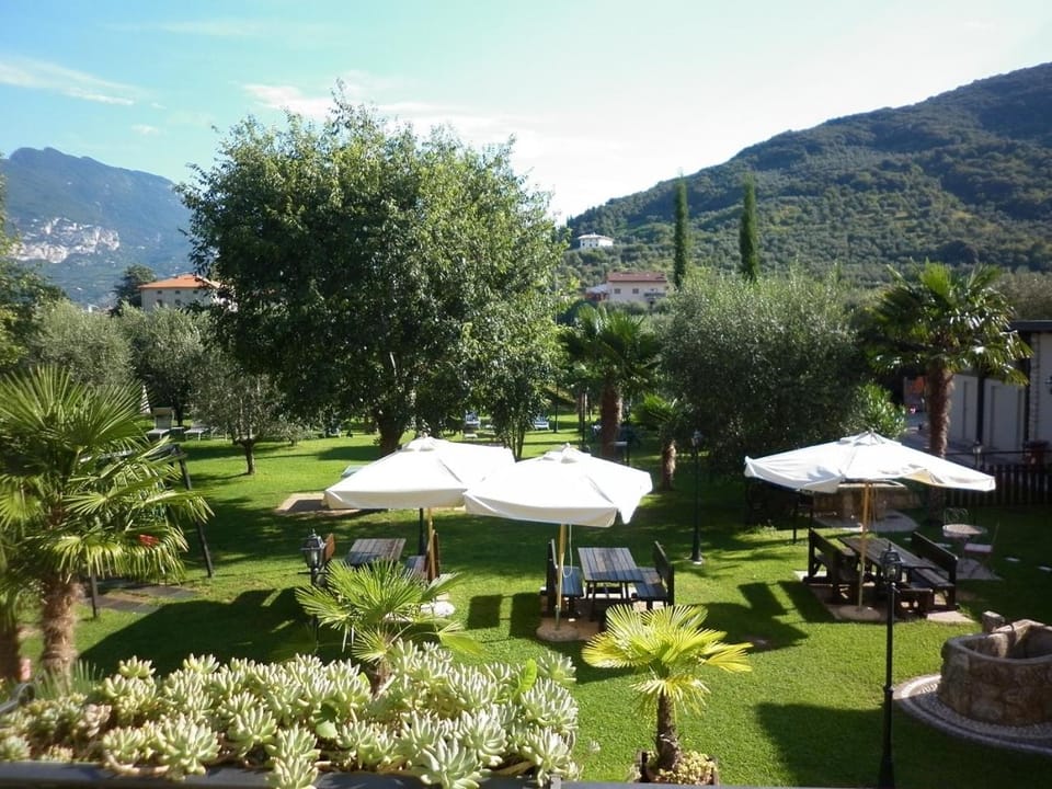Residence La Colombera Hotel in Riva del Garda