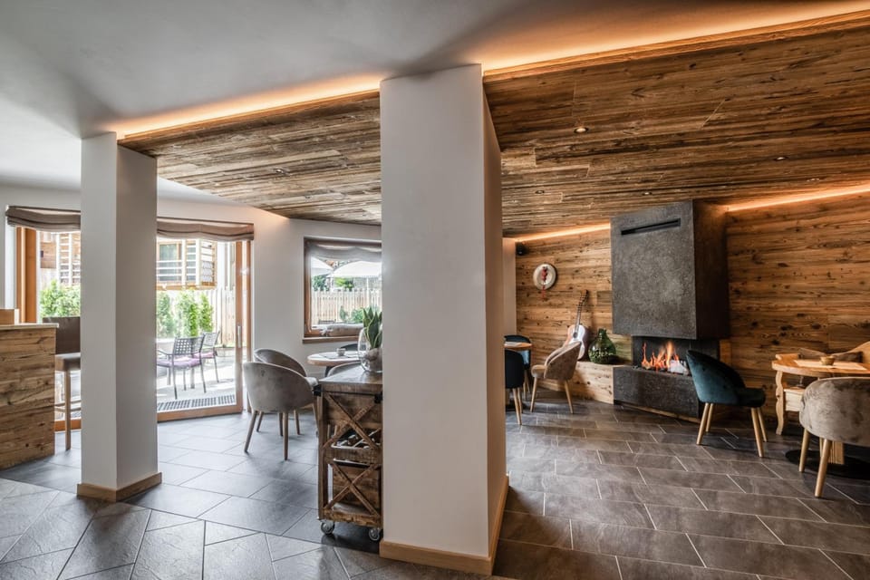 Bar/lounge