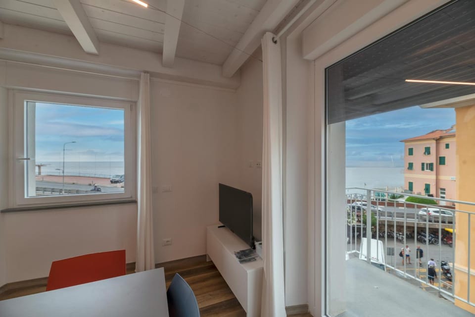 VILLA CADIZ APARTMENTS VARAZZE Hotel in Varazze