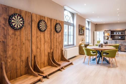 Hotel Acropolis " Op het sportiefste park van de kust " Hotel in Middelkerke