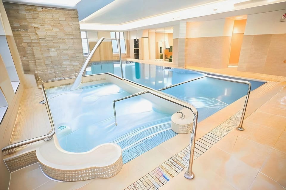 Galway Bay Hotel Conference & Leisure Centre Hotel in Galway
