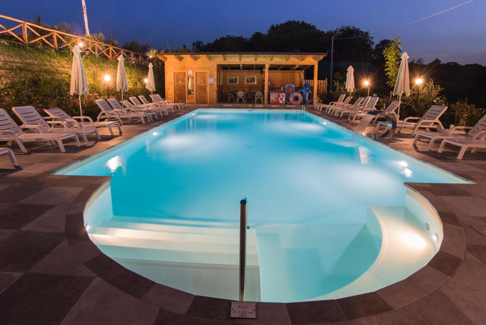 AGRITURISMO Ca' Maggio Hotel in Marche