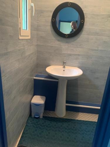 Chambre Azur Hotel in Hauts-de-France
