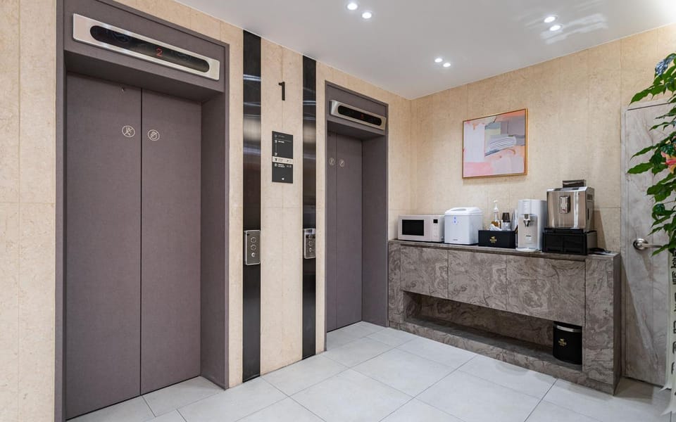 Suwon Hound Hotel Motel in Gyeonggi-do