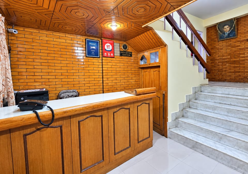 Hotel Amar Palace Shimla Hotel in Shimla