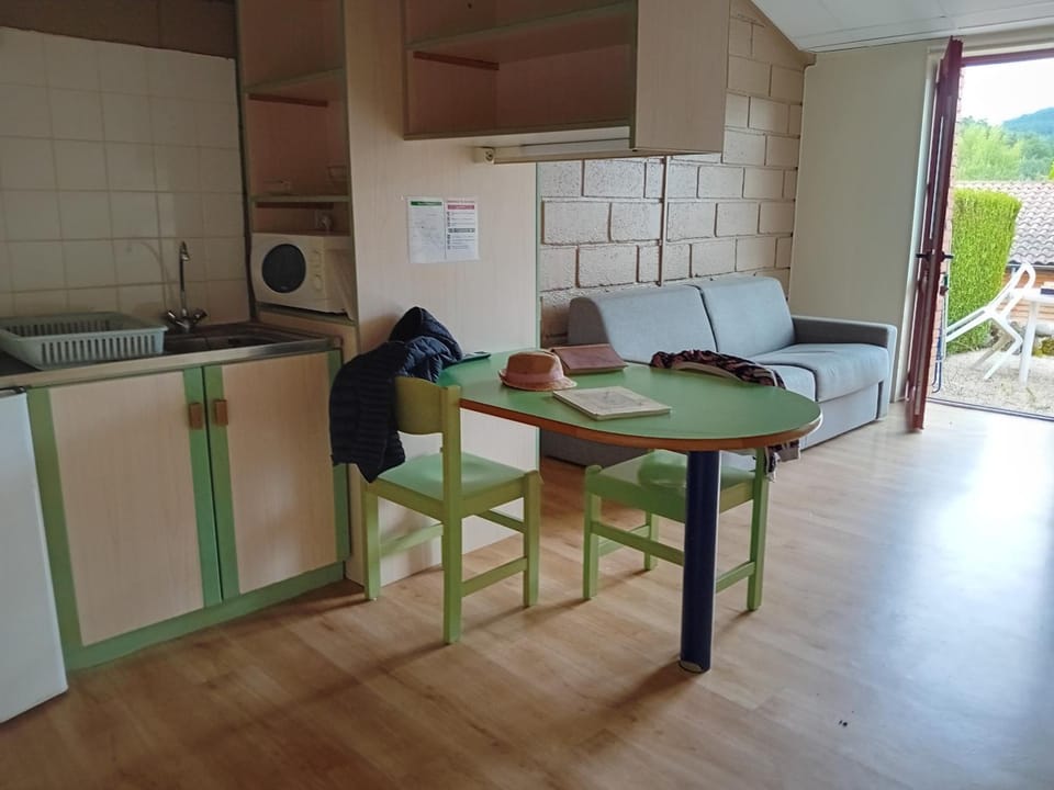 OLYDEA VOREY SUR ARZON VV*** Apartment hotel in Auvergne-Rhône-Alpes
