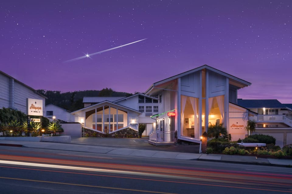 The Stargazer Inn and Suites Hotel in Monterey