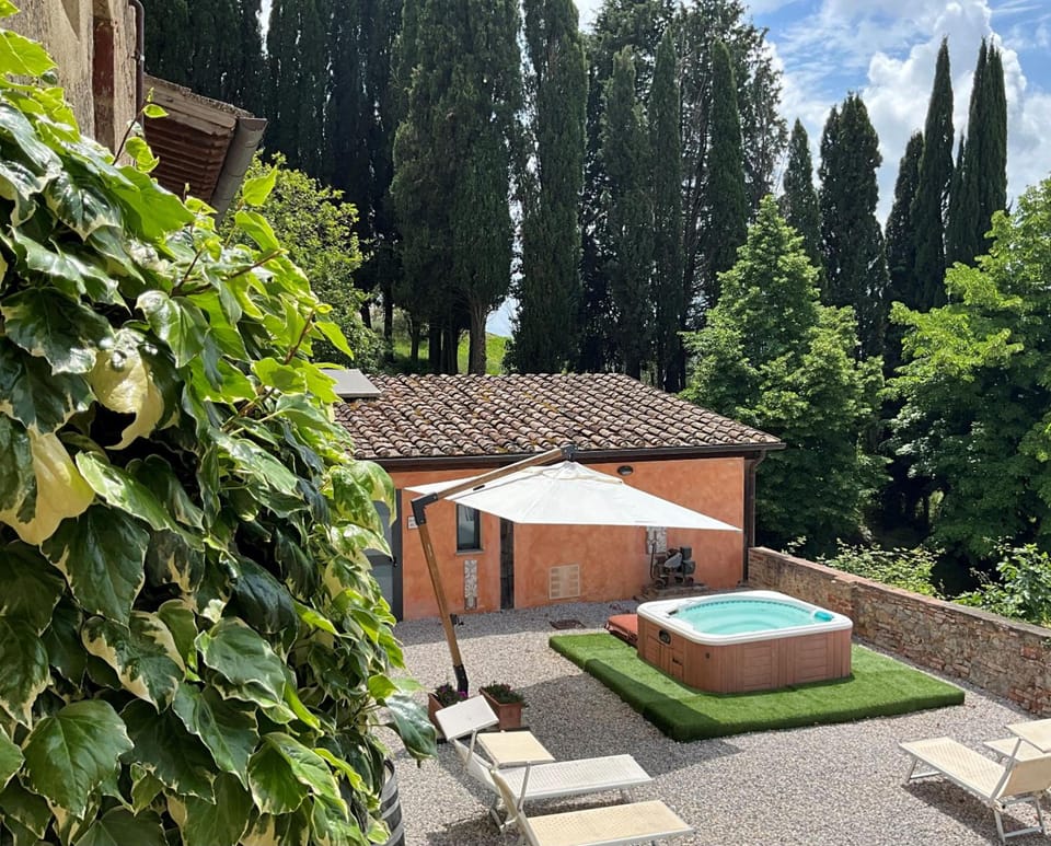 Fattoria del Colle Hotel in Tuscany