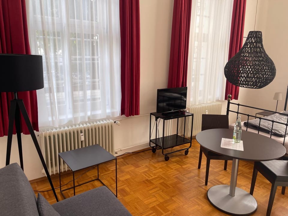 WHLIVING - Apartments & Studios in Konstanz Apartment hotel in Konstanz