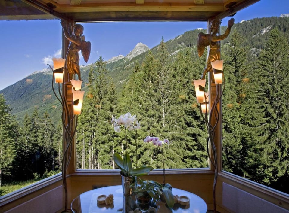 Hotel Les Chalets de Philippe avec Jacuzzis Privatifs Hotel in Chamonix