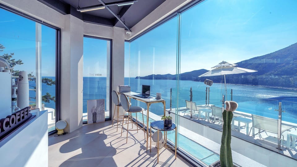 LE GRAND BLEU Resort in South Korea