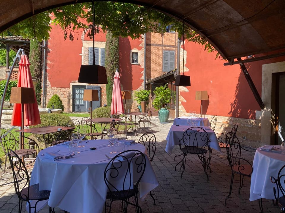 Les Jardins de la Tour Hotel in Auvergne-Rhône-Alpes
