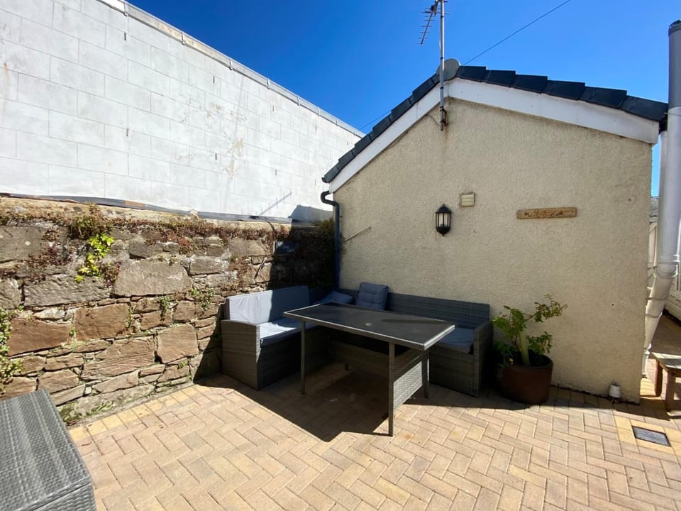 Daviot Guest House Hotel in Ayr