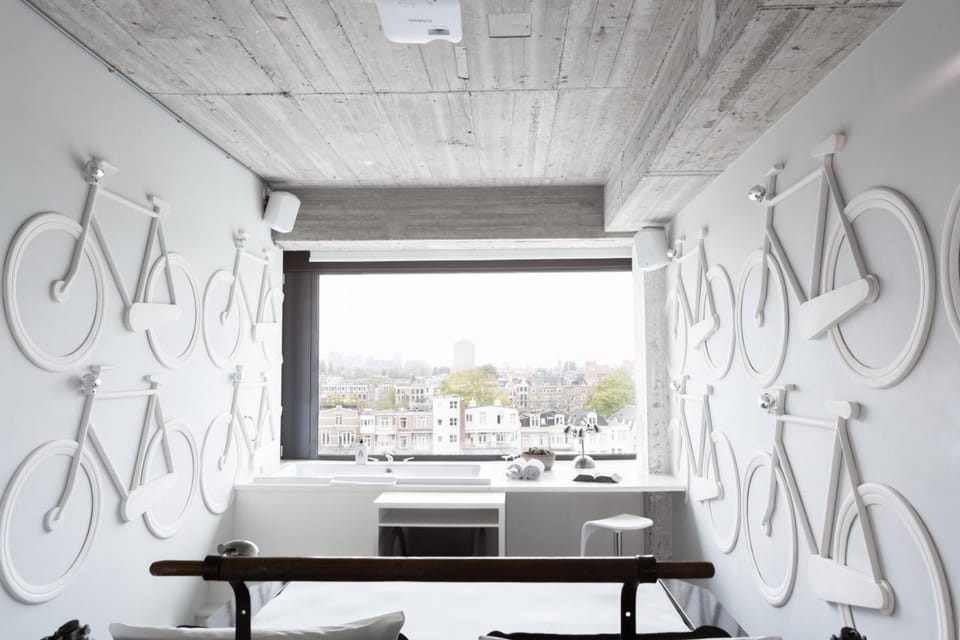 Volkshotel Amsterdam Hotel in Amsterdam