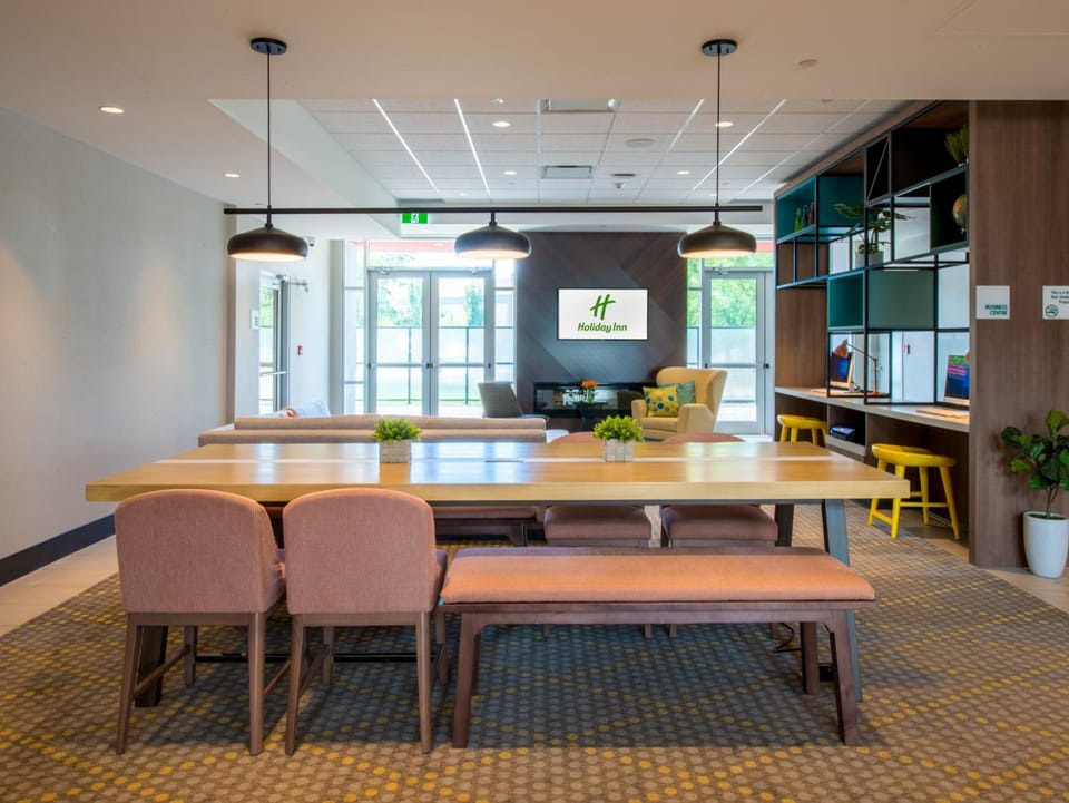 Holiday Inn Edmonton South - Evario Events By IHG Hotel in Edmonton