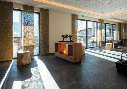 Hotel Garni Alpenjuwel Residenz Hotel in Serfaus