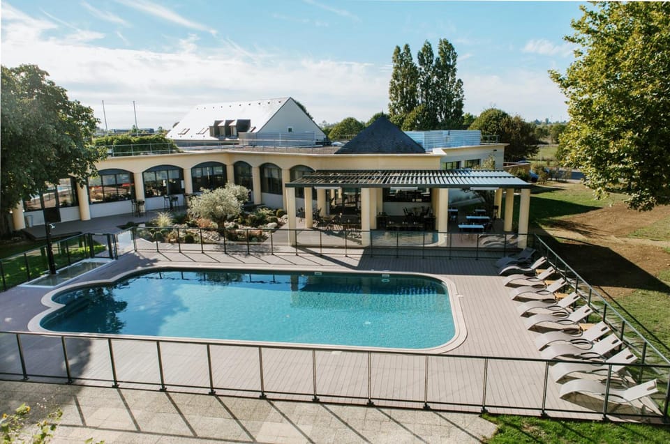 Hotel Le Paddock Magny-Cours Hotel in Bourgogne-Franche-Comté