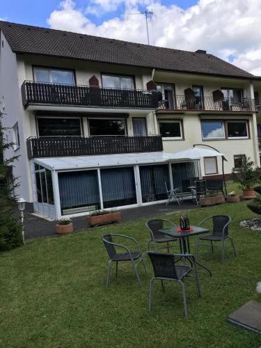 Auszeit am Eifelsteig Hotel in Vulkaneifel